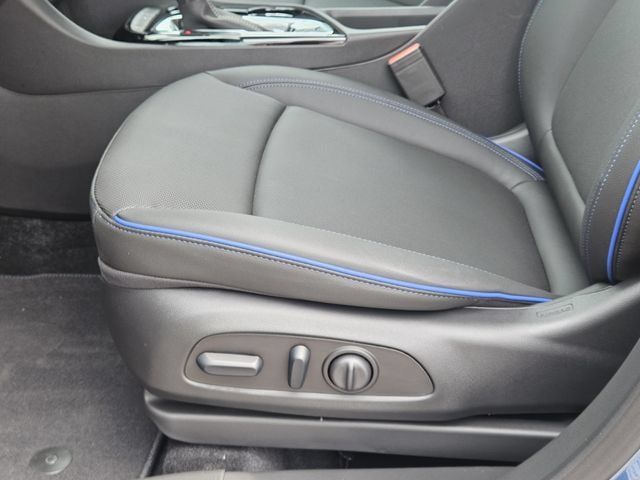 New 2026 Buick Encore GX Sport Touring w/ Comfort Package FWD image 17
