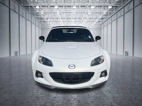 Used 2013 MAZDA MX-5 Miata Club RWD image 2