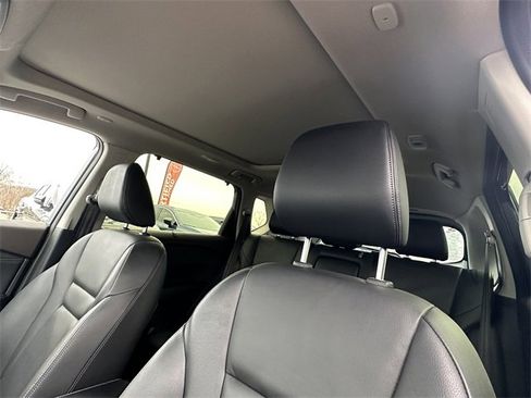 Certified 2023 Nissan Rogue SL w/ SL Premium Package image 33