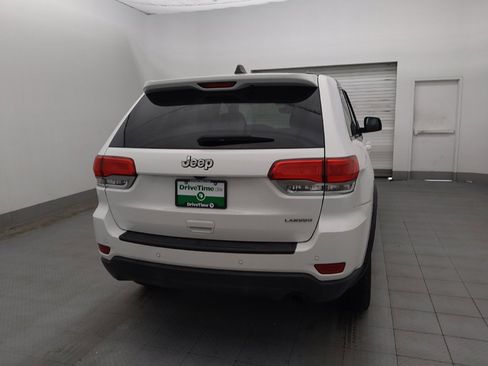 Used 2017 Jeep Grand Cherokee Laredo RWD image 7