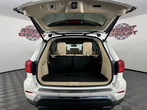 Used 2018 Nissan Pathfinder Platinum image 31