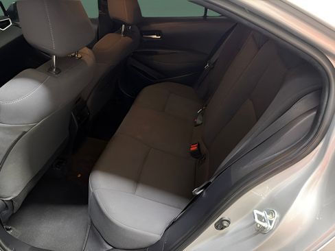 Used 2021 Toyota Corolla LE FWD image 13