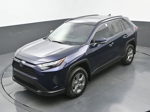 Used 2025 Toyota RAV4 XLE w/ Convenience Package FWD image 31