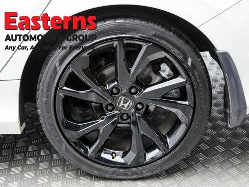 Used 2020 Honda Civic Sport image 8