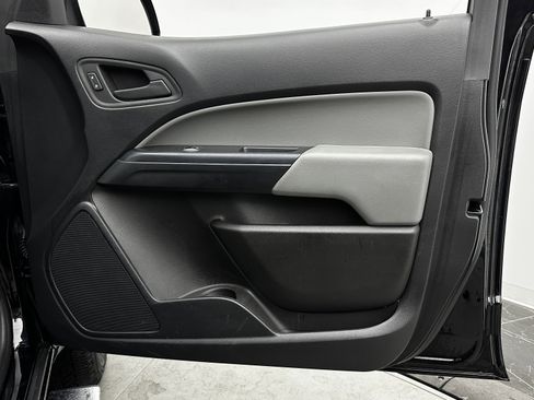 Used 2020 Chevrolet Colorado W/T w/ WT Convenience Package image 30