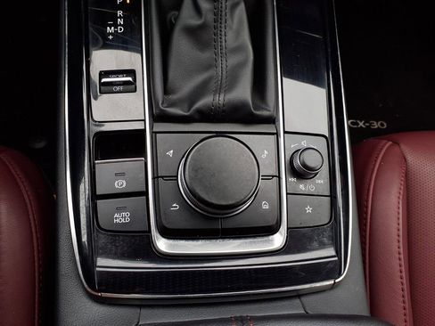Used 2024 MAZDA CX-30 AWD 2.5 S w/ Preferred Package image 10