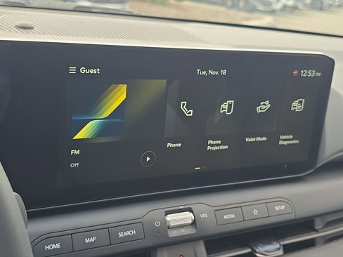 New 2025 Kia K4 LXS image 24