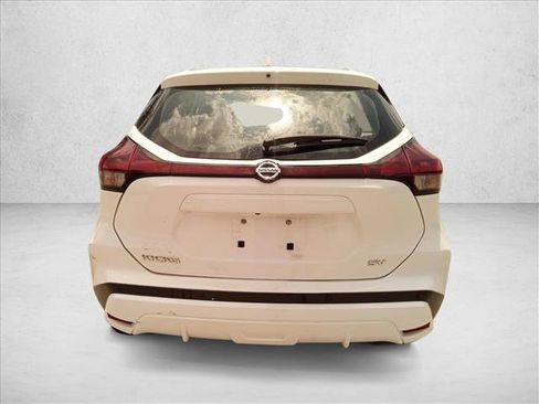 Used 2021 Nissan Kicks SV FWD image 6