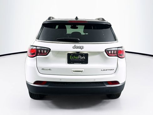 Used 2025 Jeep Compass Limited image 7