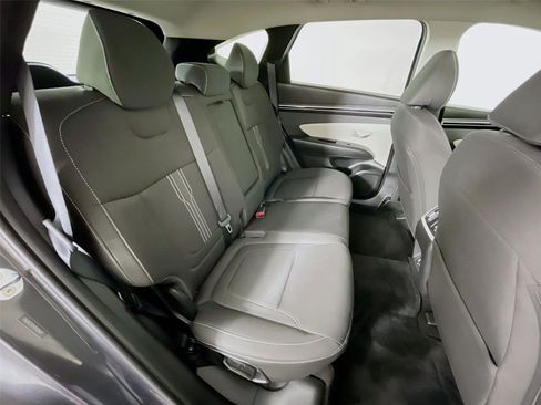 Used 2023 Hyundai Tucson SEL AWD/4WD image 29