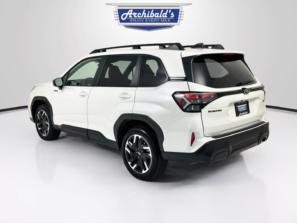 Used 2026 Subaru Forester Premium AWD/4WD image 6