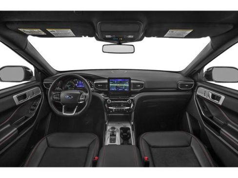 Used 2023 Ford Explorer ST-Line w/ Class IV Trailer Tow Package AWD/4WD image 8
