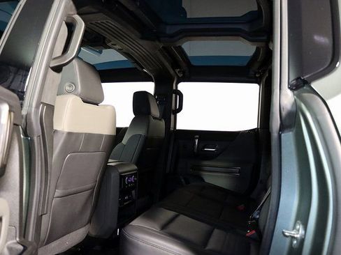 Used 2024 GMC Hummer EV 3X AWD/4WD image 14