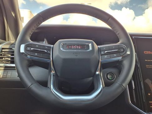 New 2026 GMC Acadia Elevation FWD image 12