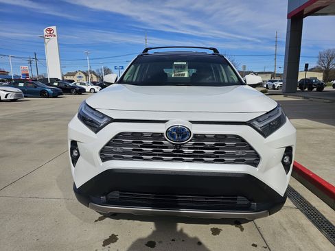 Used 2023 Toyota RAV4 Limited image 13