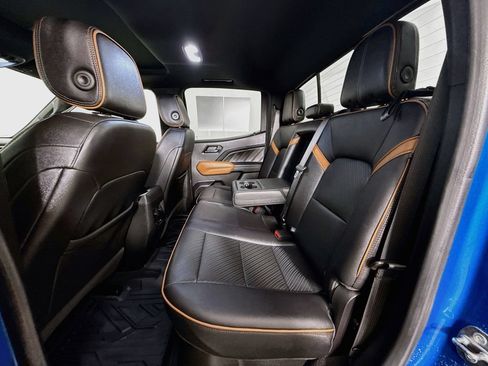 Certified 2023 GMC Canyon AT4 w/ AT4 Premium Package AWD/4WD image 28