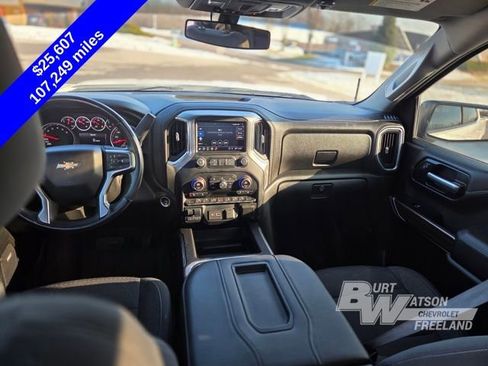 Used 2019 Chevrolet Silverado 1500 RST image 11
