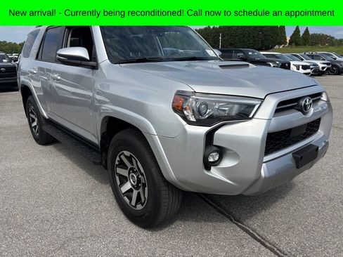 Used 2024 Toyota 4Runner TRD Off-Road Premium AWD/4WD image 1