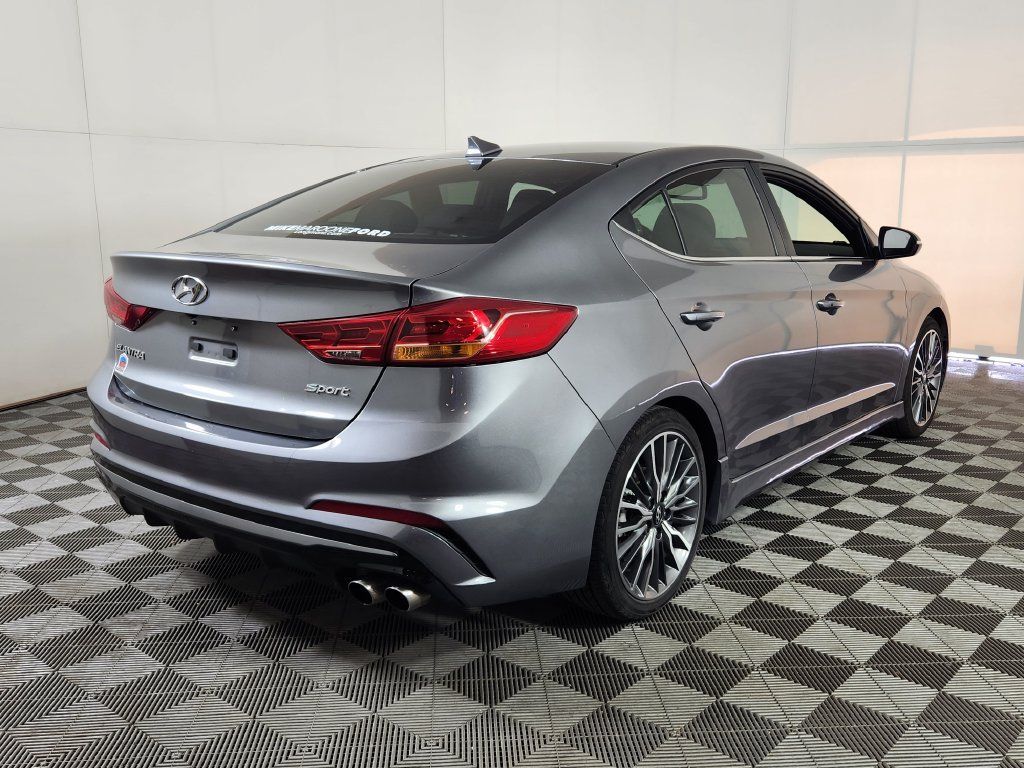 Used 2017 Hyundai Elantra Sport w/ Sport Premium Package 06 FWD image 7