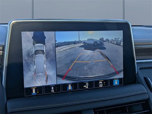 Used 2021 GMC Yukon AT4 image 21