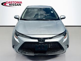 Used 2021 Toyota Corolla LE w/ LE Convenience Package FWD video 2