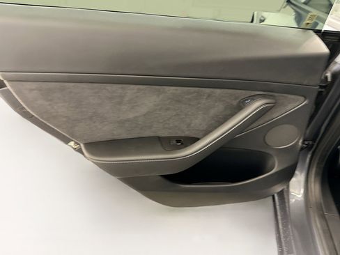 Used 2023 Tesla Model 3 Standard Range image 28