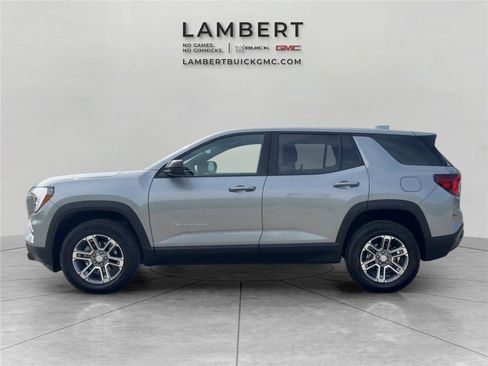 Used 2026 GMC Terrain Elevation FWD image 2