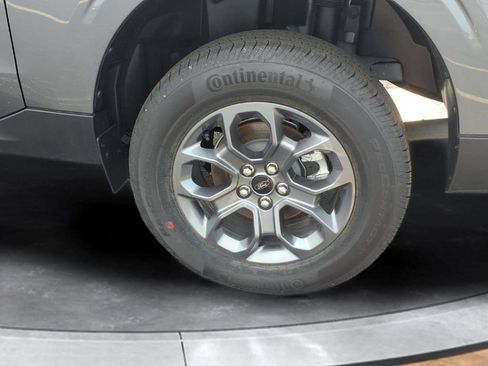 New 2026 Ford Maverick XLT w/ XLT Luxury Package AWD/4WD image 16