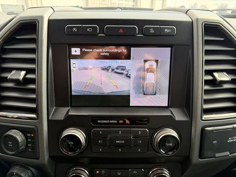 Used 2019 Ford F150 Raptor w/ Equipment Group 802A Luxury image 15