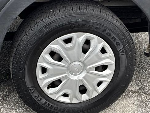 Used 2019 Ford Transit 150 XLT RWD image 12