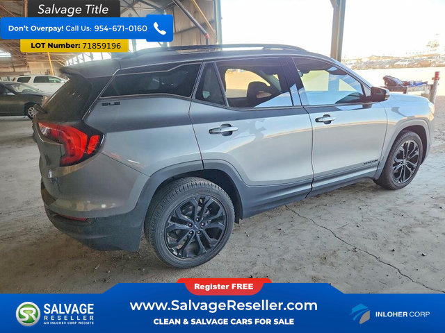 Used 2021 GMC Terrain SLE w/ Driver Convenience Package FWD image 4