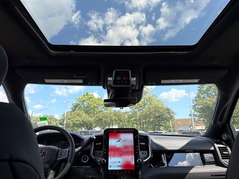 New 2026 RAM 3500 Limited image 32