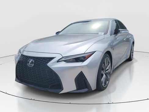 Used 2023 Lexus IS 350 F Sport w/ Memory Package RWD image 4
