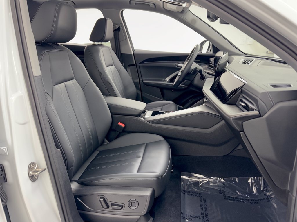 Certified 2026 Audi Q5 Premium Plus AWD/4WD image 30