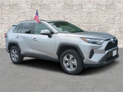 Used 2022 Toyota RAV4 XLE w/ Convenience Package