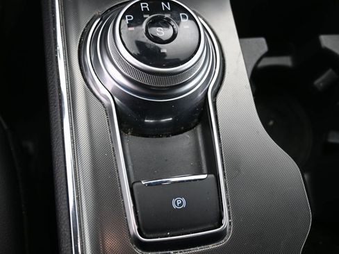 Used 2024 Ford Edge ST-Line image 23