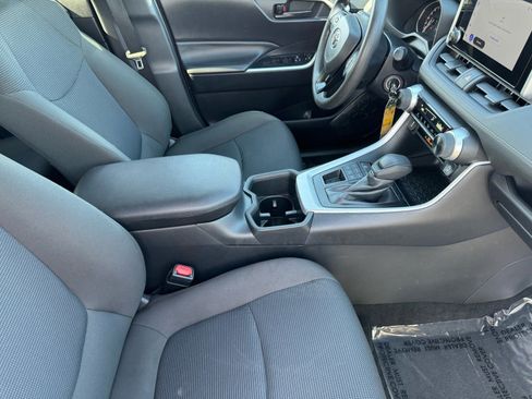 Used 2024 Toyota RAV4 LE image 14