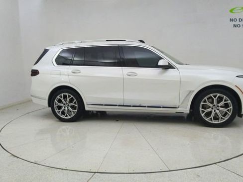 Used 2024 BMW X7 xDrive40i w/ Premium Package AWD/4WD image 73