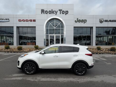 Used 2019 Kia Sportage EX w/ EX Sport Appearance Package FWD image 1