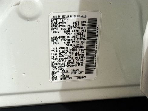 Used 2017 Nissan Rogue S image 30