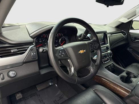 Used 2020 Chevrolet Tahoe LS RWD image 18