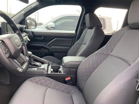 New 2026 Toyota Tacoma SR image 10