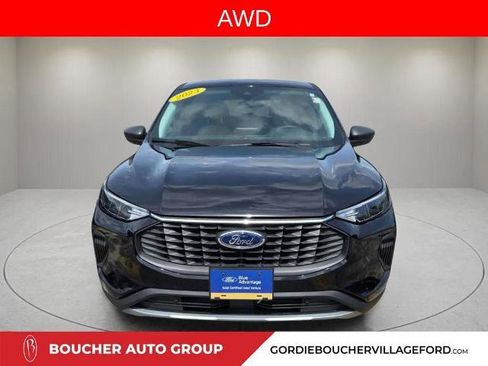 Certified 2023 Ford Escape Active AWD/4WD image 2