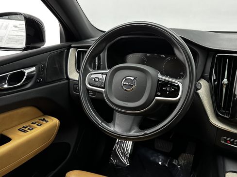 Used 2019 Volvo XC60 T6 Inscription w/ Protection Package Premier image 31