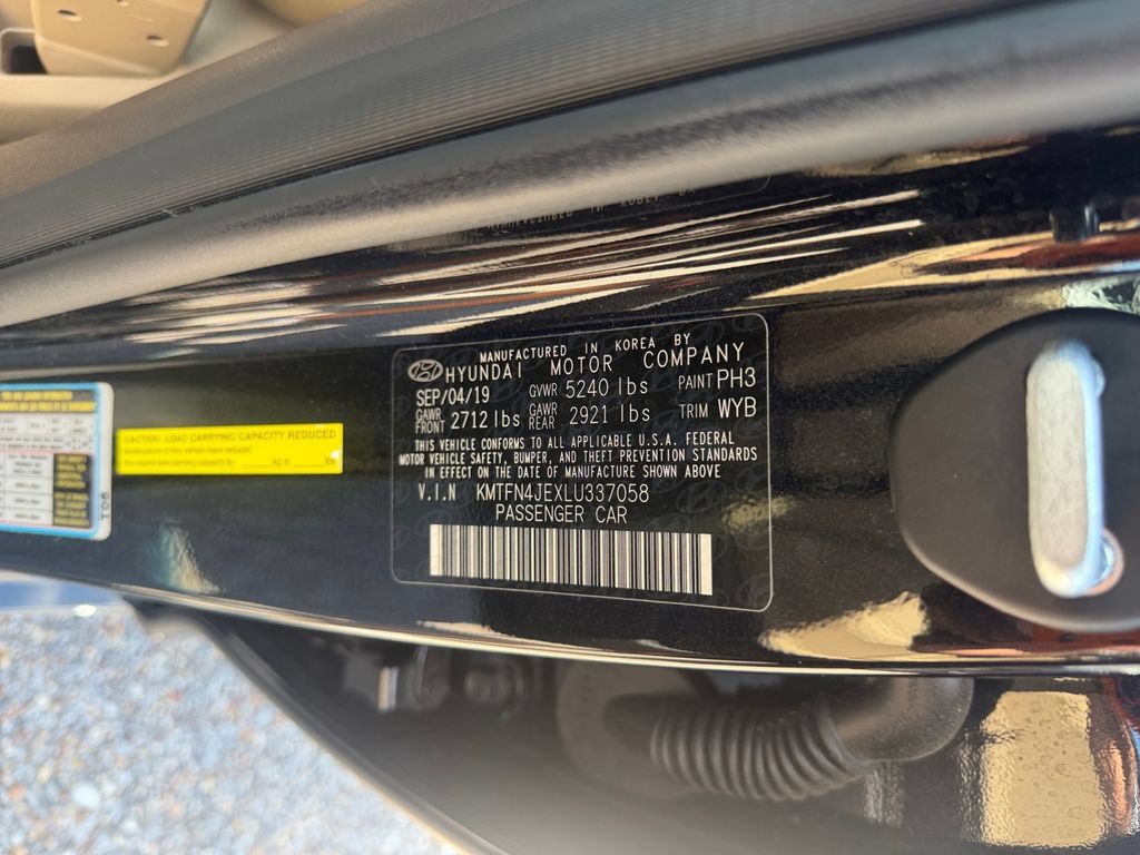 Used 2020 Genesis G80 3.8 RWD image 26