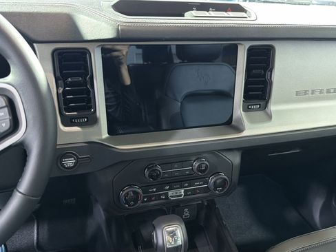New 2026 Ford Bronco Outer Banks AWD/4WD image 22