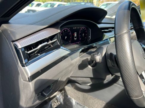 Used 2023 Volkswagen Arteon SEL image 25