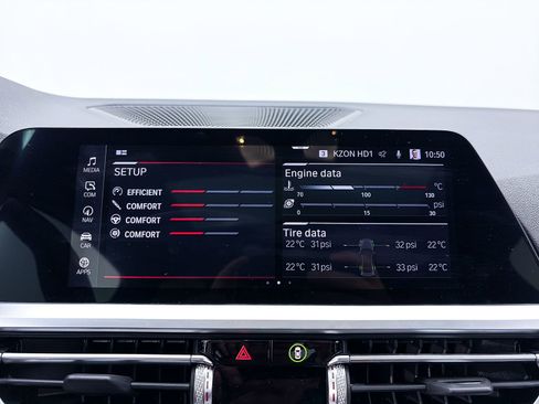 Used 2023 BMW M4 xDrive Competition AWD/4WD image 23