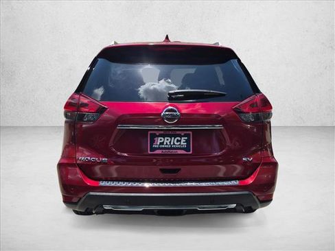 Used 2020 Nissan Rogue SV FWD image 7