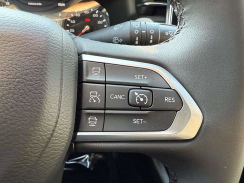 Used 2024 Jeep Compass Limited AWD/4WD image 21